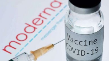 The Weekend Leader - France warns under 30 not to take Moderna vax over myocarditis risk